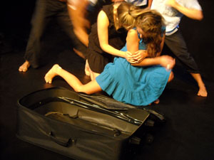 Foto di fotografia esposta: gruppo ripreso durante spettacolo